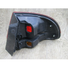  Фонарь задний левый к  Mazda  626,  1997