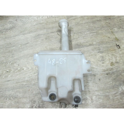 Бачок омывателя к  Nissan  Almera,  2000