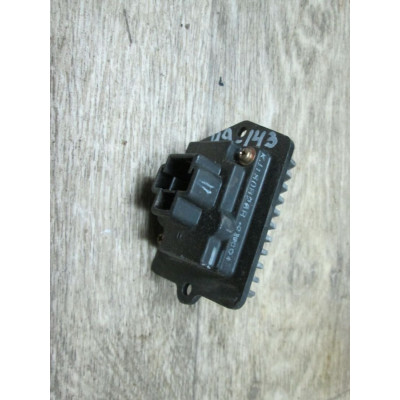  Сопротивление печки к  Mazda  Premacy,  0000