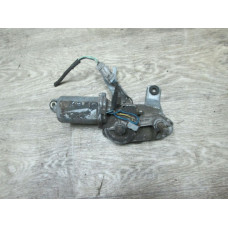  Моторчик заднего стеклоочистителя (дворника) к  Nissan  Primera,  1996