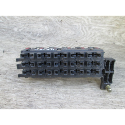 Блок предохранителей к  Mercedes  S W140,  1996