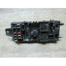  Блок предохранителей к  Toyota  Corolla VERSO,  2005