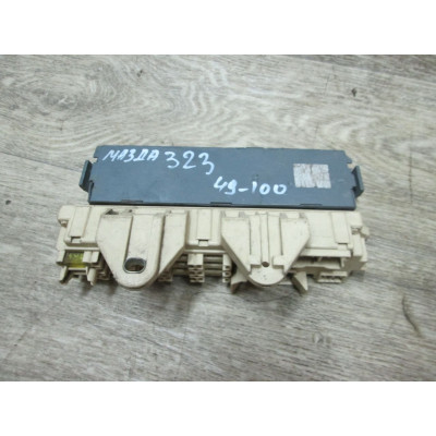 Блок предохранителей к  Mazda  323,  0000