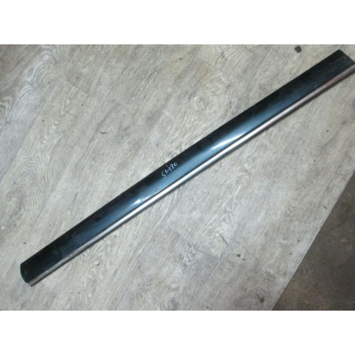 Накладка двери передней левой к  Mercedes  E W210,  2000