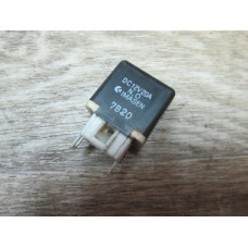  Реле (прочие) к  Mitsubishi  Space Wagon,  1998