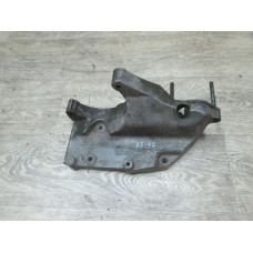  Кронштейн генератора к  Daewoo  Nubira,  0000