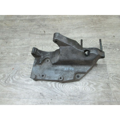  Кронштейн генератора к  Daewoo  Nubira,  0000