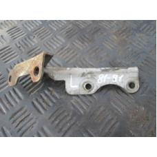  Петля капота левая к  Mitsubishi  Galant,  1998