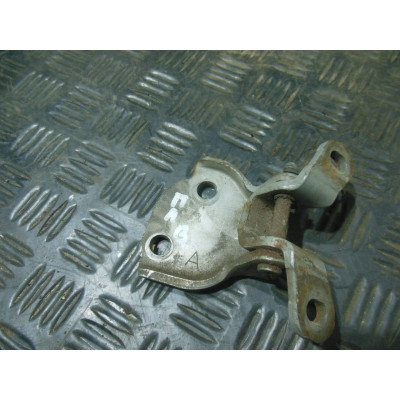 Петля двери передней левой к  Rover  416,  1997