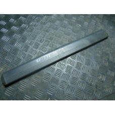  Накладка на порог внутренняя передняя правая к  Mercedes  E W210,  2001