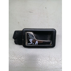  Ручка внутренняя задняя левая к  Audi  80,  1990