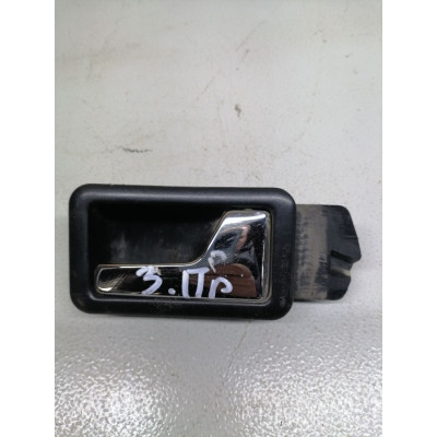  Ручка внутренняя задняя правая к  Audi  80,  1990