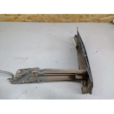  Крепление фары правой к  Audi  80,  1990