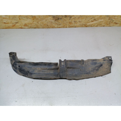 Пластик моторного отсека к  Audi  80,  1990