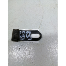  Кронштейн к  Audi  80,  1990