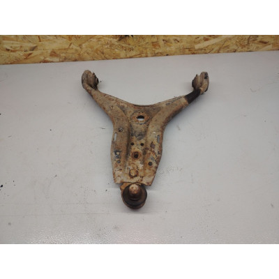 Рычаг передний к  Audi  80,  1990