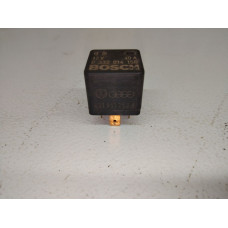  Реле (прочие) к  Audi  80,  1990