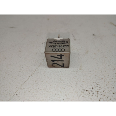 Реле (прочие) к  Audi  80,  1990