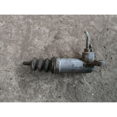 Цилиндр сцепления рабочий к  Audi  A4,  1998