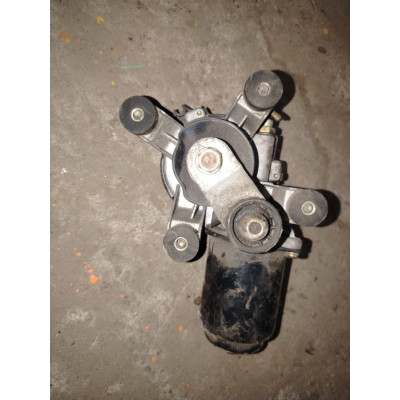 Моторчик передних стеклоочистителей (дворников) к  Mazda  323,  2002