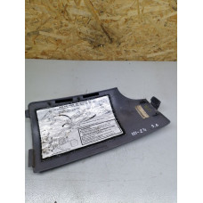  Крышка инструментального ящика к  Dodge  Caravan,  1999