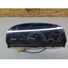  Щиток приборов (приборная панель) к  Dodge  Caravan,  1999