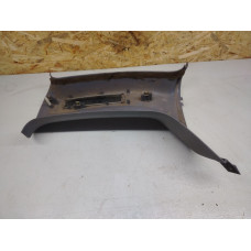  Обшивка стойки задней левой к  Dodge  Caravan,  1999