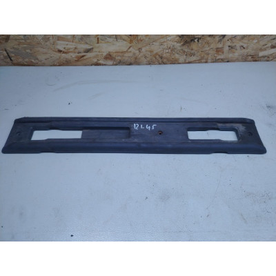 Пластик салазок сиденья к  Plymouth  Voyager,  1999