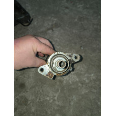  Цилиндр тормозной главный к  Audi  A6,  1995