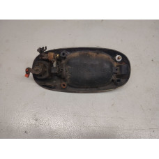  Ручка наружная передняя левая к  Dodge  Caravan,  1999