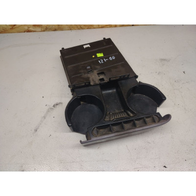 Подстаканник к  Plymouth  Voyager,  1999