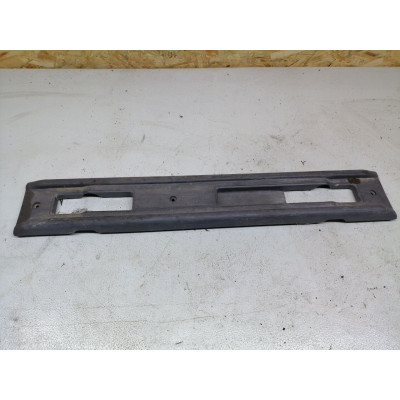 Пластик салазок сиденья к  Plymouth  Voyager,  1999