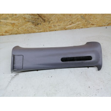  Обшивка стойки передней левой к  Dodge  Caravan,  1999