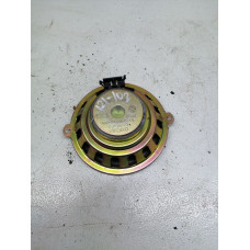  Динамик торпедо правый к  Dodge  Caravan,  1999