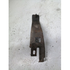  Кронштейн к  Plymouth  Voyager,  1999