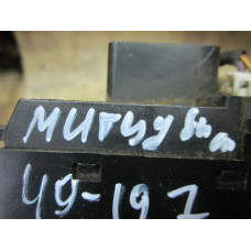  Переключатель поворотов к  Mitsubishi  Space Star,  1999