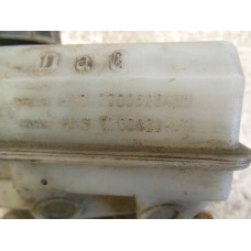  Цилиндр тормозной главный к  Renault  Laguna,  1999