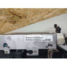  Блок предохранителей к  Dodge  Caravan,  1999