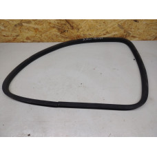  Уплотнитель к  Dodge  Caravan,  1999