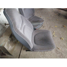  Сиденье переднее к  Chrysler  Voyager,  1999