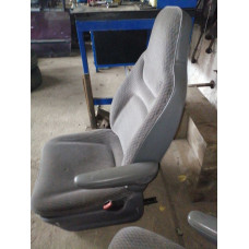  Сиденье переднее к  Chrysler  Voyager,  1999