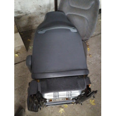  Сиденье переднее к  Chrysler  Voyager,  1999