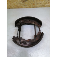  Тормозные колодки задние к  Dodge  Caravan,  1999