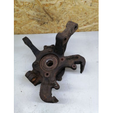  Кулак поворотный левый к  Dodge  Caravan,  1999