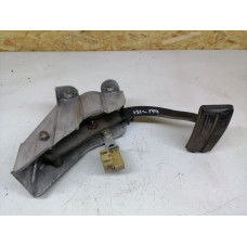  Педаль тормоза к  Dodge  Caravan,  1999