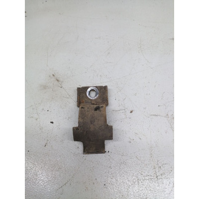  Крепление втулки стабилизатора к  Dodge  Caravan,  1999