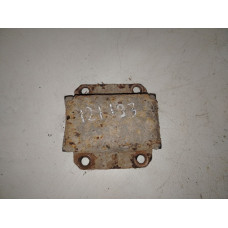  Кронштейн к  Dodge  Caravan,  1999