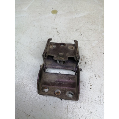 Петля крышки багажника к  Plymouth  Voyager,  1999