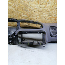  Панель передняя салона (торпедо) к  Dodge  Caravan,  1999