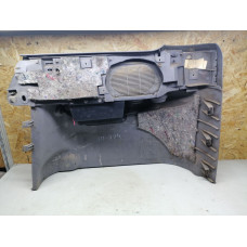  Обшивка багажника к  Dodge  Caravan,  1999